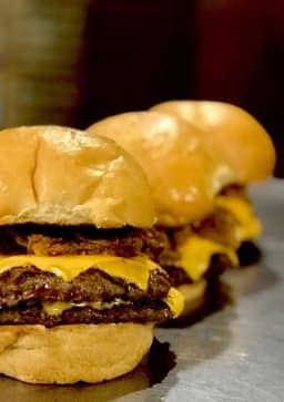 Burger de la Casa